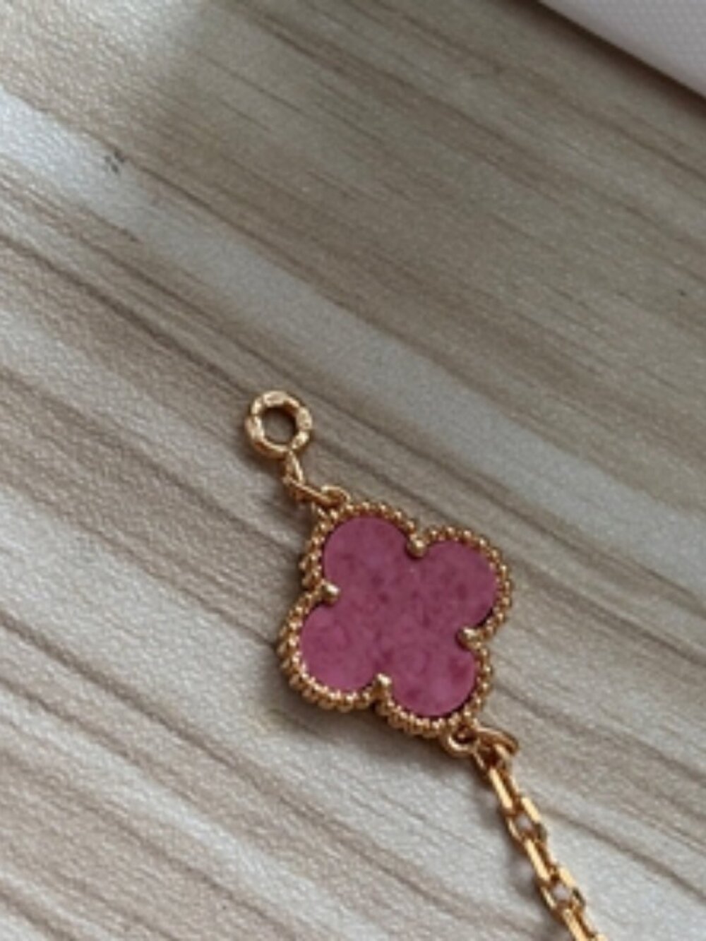 Van Cleef & Arpels four-leaf clover bracelet - Picture 4 of 6